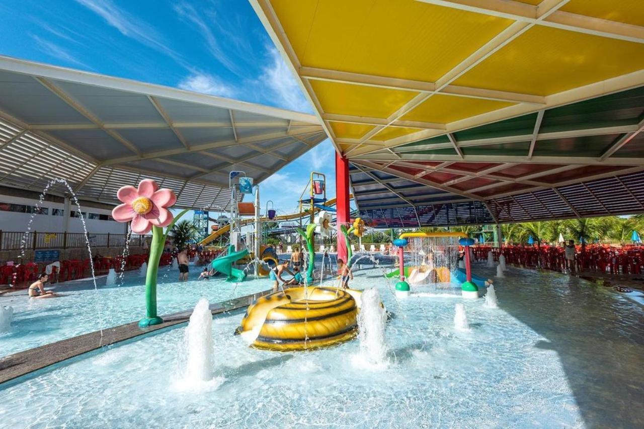 Diroma Resort Internacional Incluso 1 Acesso Ao Acqua Park Vulcao Caldas Novas Ngoại thất bức ảnh